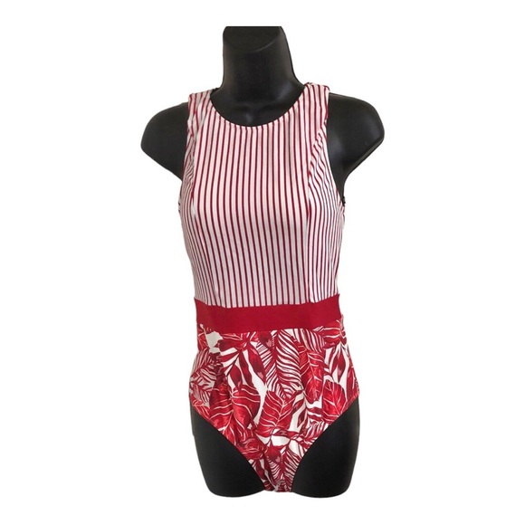 Cupshe red & white striped banded waist red floral open back 1pc swimsuit size M - Picture 9 of 14